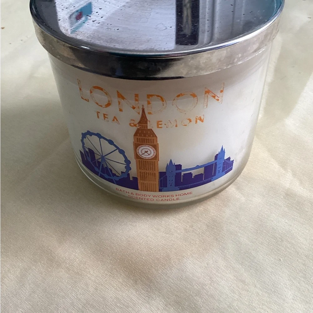 Bath & Body Works London Tea & Lemon Candle New